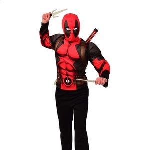 Deadpool Costume - 14+
